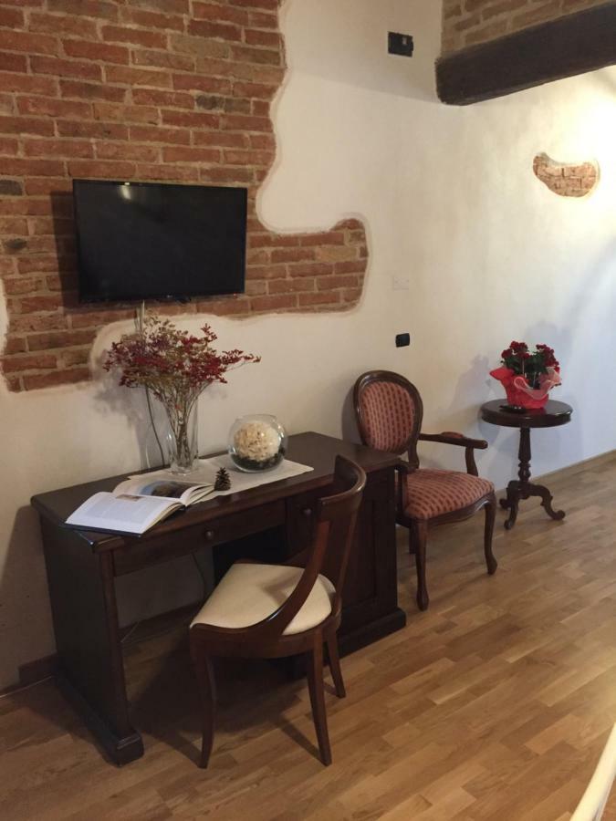 Cascina Maina Βίλα Diano dʼAlba Εξωτερικό φωτογραφία